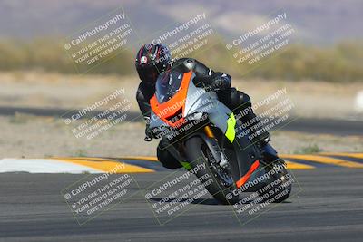 media/Feb-04-2023-SoCal Trackdays (Sat) [[8a776bf2c3]]/Turn 14 (115pm)/